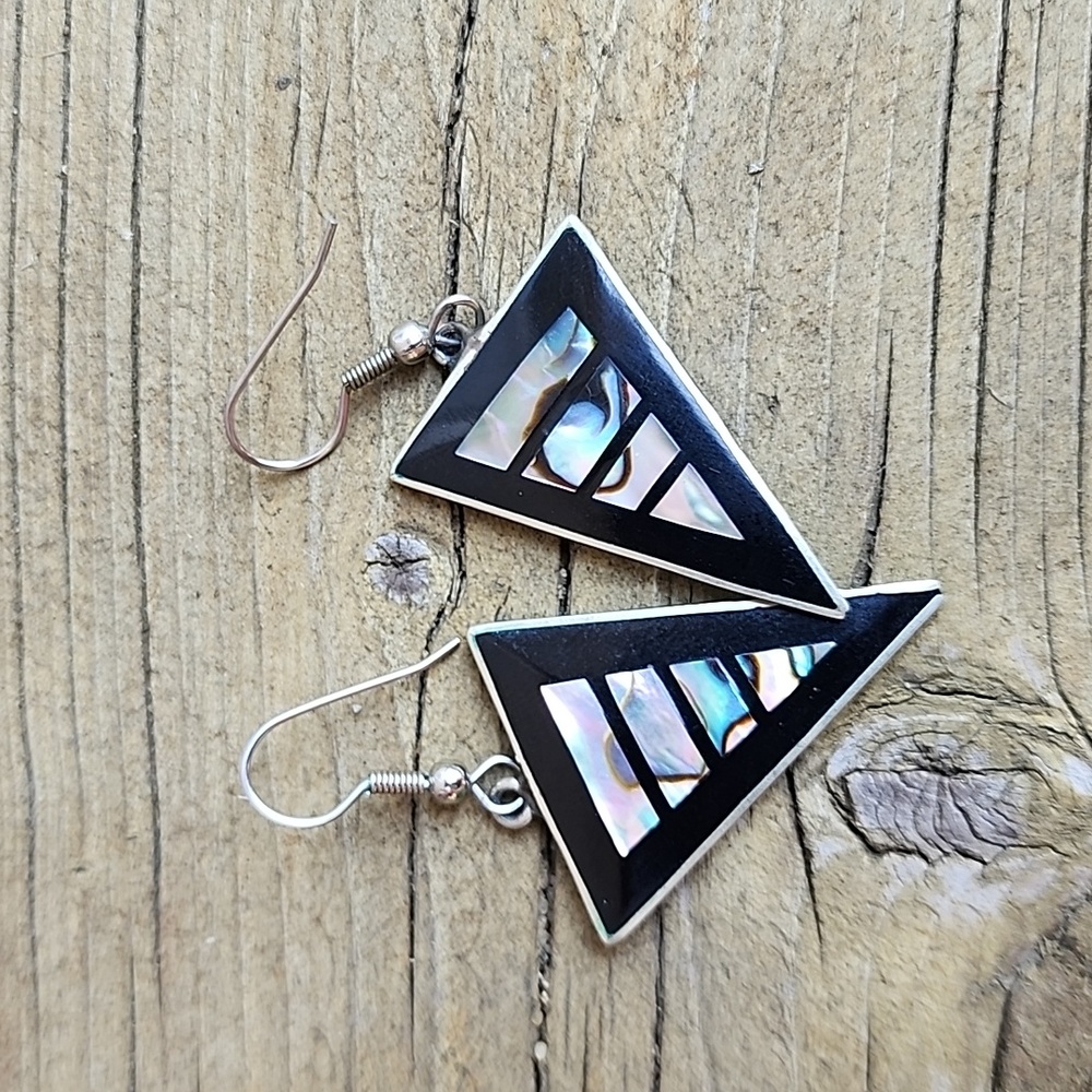 Vintage Alpaca Mexico abalone earnings